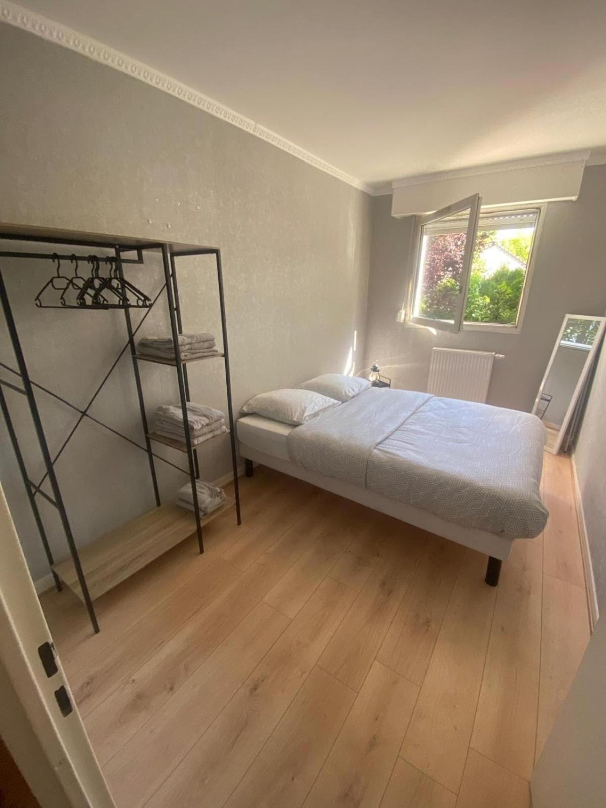 Evry Moon Apartment 70M2 Spacious And Bright Courcouronnes Exterior photo