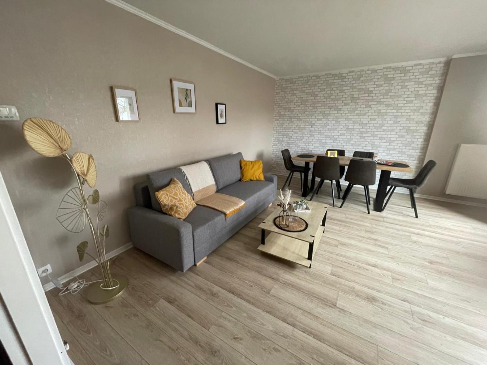 Evry Moon Apartment 70M2 Spacious And Bright Courcouronnes Exterior photo